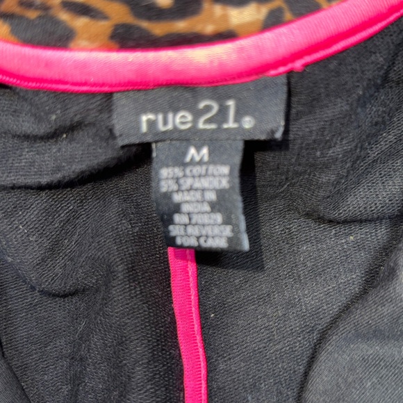 Rue21 Black Blazer with Leopard Print Collar - Picture 2 of 3